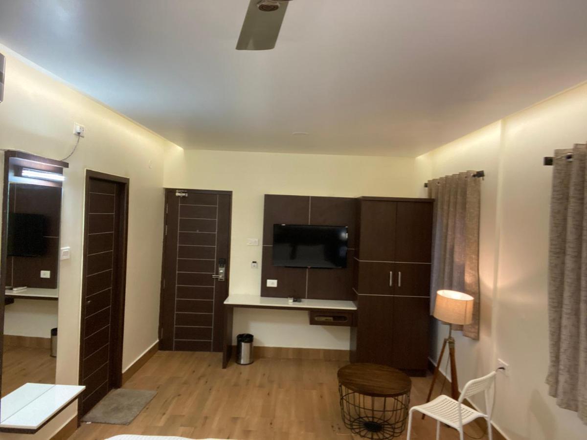 Le Shiv Executive Suite Theni Exterior photo